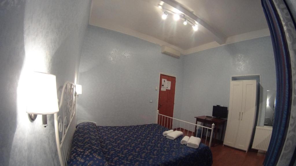 Quarto Duplo com Banheiro Privativo Externo